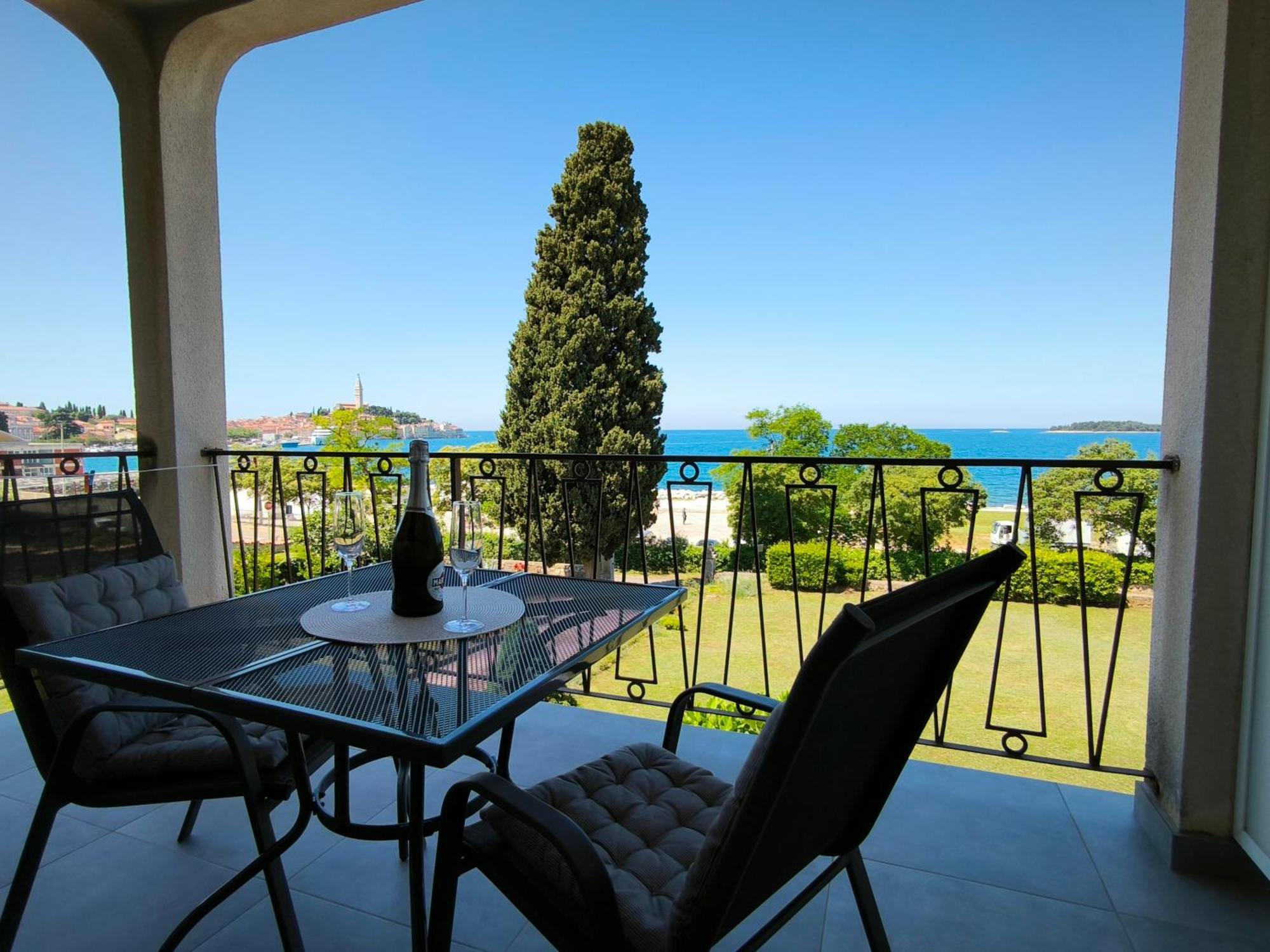 Rooms And Apartment Matika Rovinj Ngoại thất bức ảnh